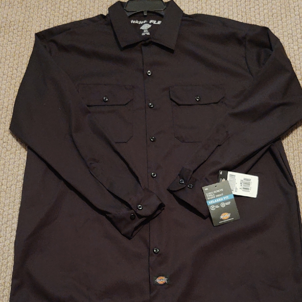 Dickies Button-Up Shirts (3)
